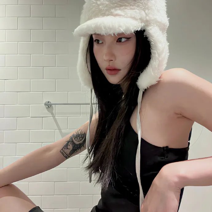 兰闺飞尸